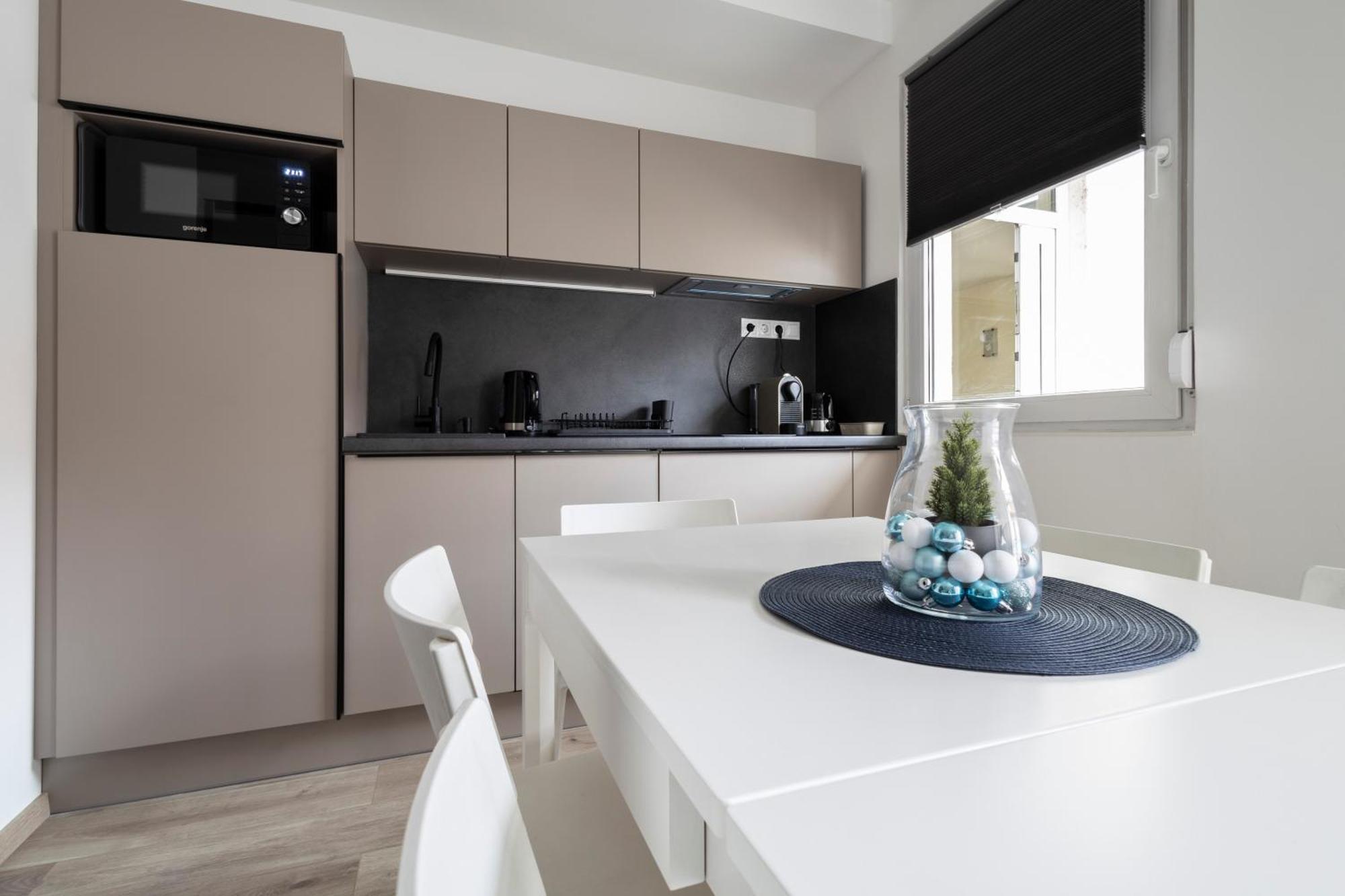 Naomi & Sophia Apartman Budapest Eksteriør bilde
